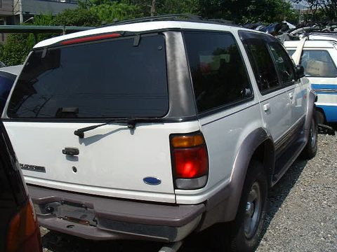 エクスプローラー XLT