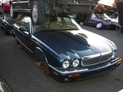 XJ-8 3.2L (X308)