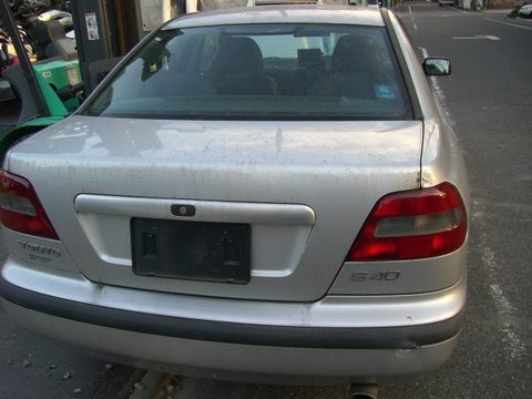 S40