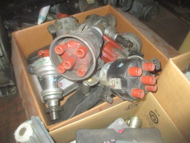 Distributor