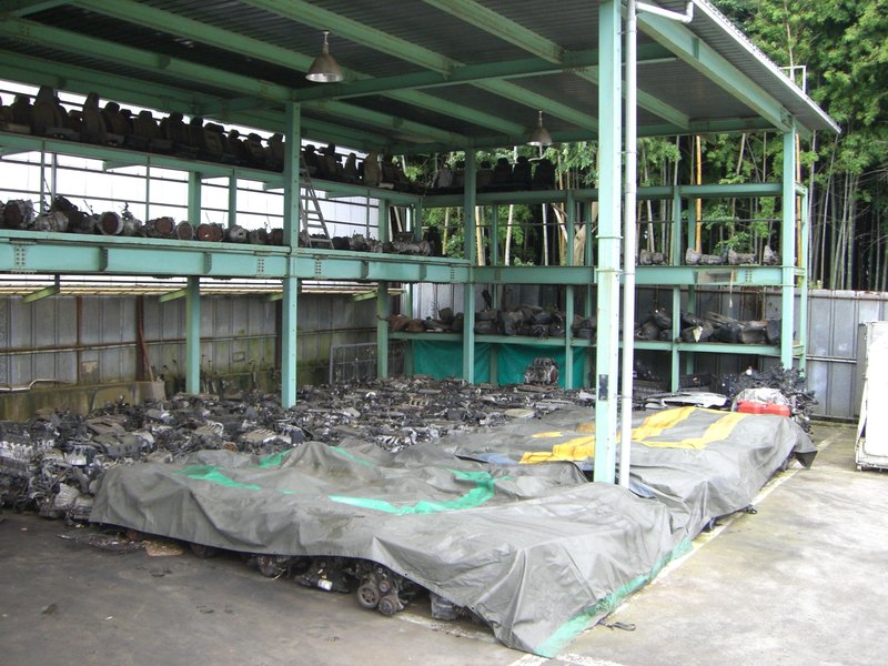 Engine racks