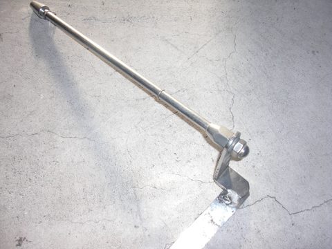 Universal corner pole