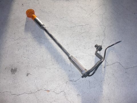 Corner pole for OPEL