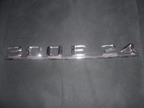 Emblem for Mercedes W124 300E 24V