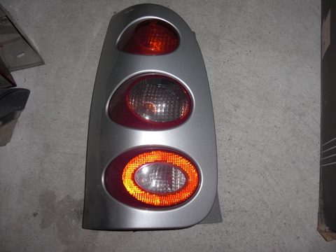 Tail lens for Smart