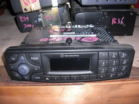 Factory head unit for Mercedes W203